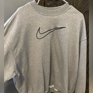 nike crewneck